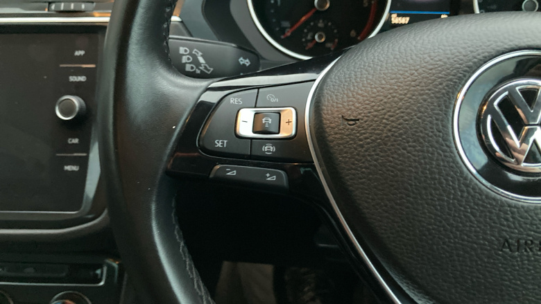 Volkswagen Tiguan 2.0 TDi 150 SE 5dr Diesel Estate